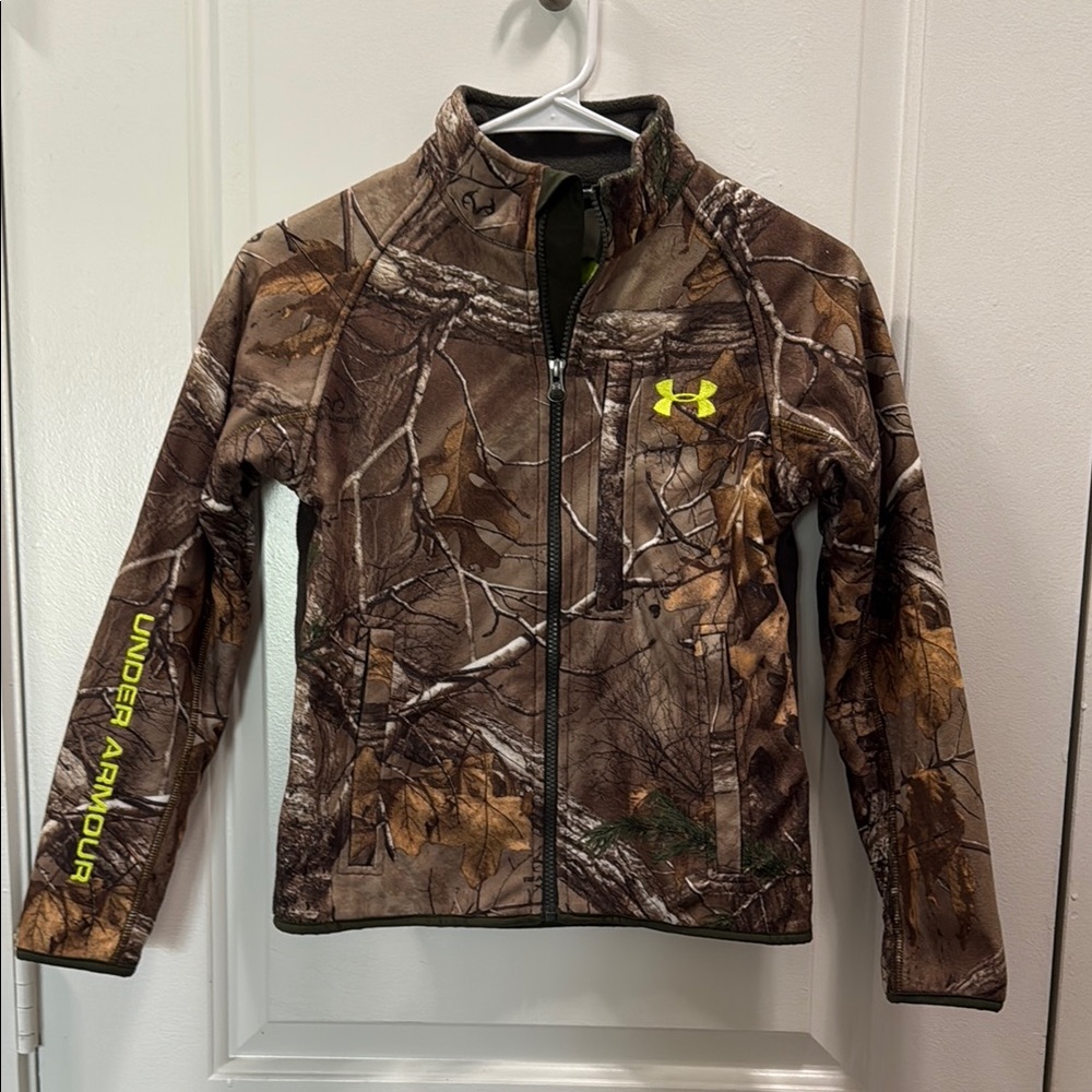 Under Armour Brown and Green Camouflage Jacket with High Collar